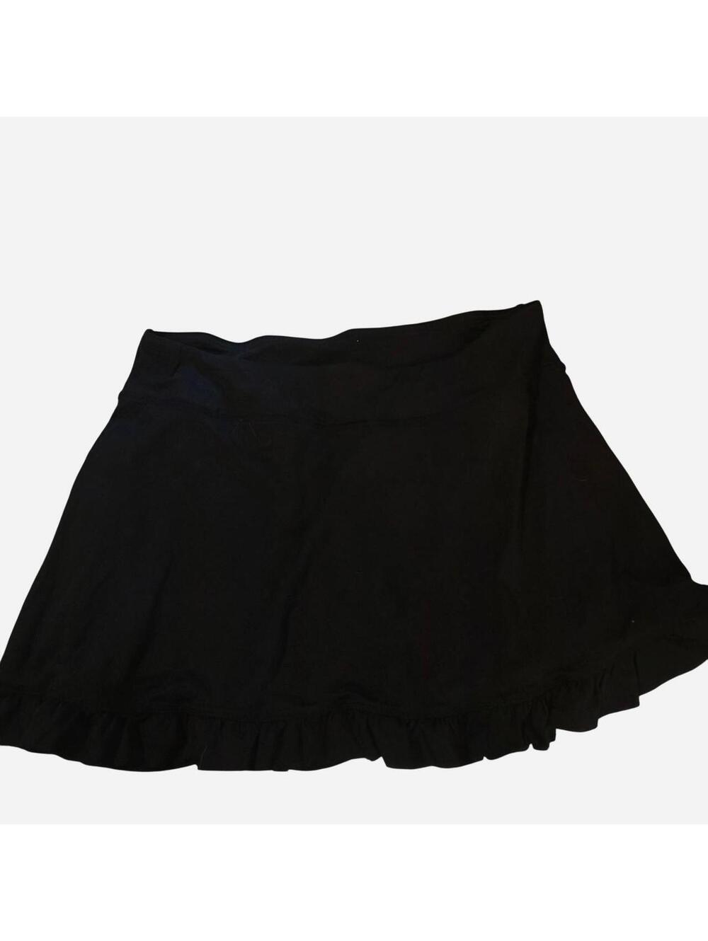 Black mini skort with ruffle hem tennis skirt buit un shorts size large